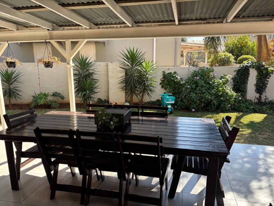2 Bedroom Property for Sale in Waterval East North West